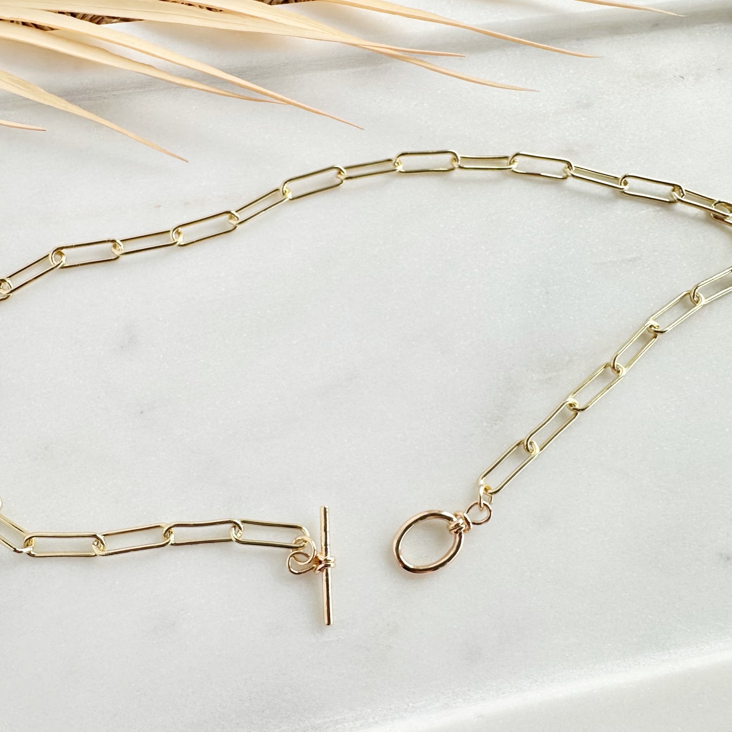 Paperclip Necklace with Toggle clasp