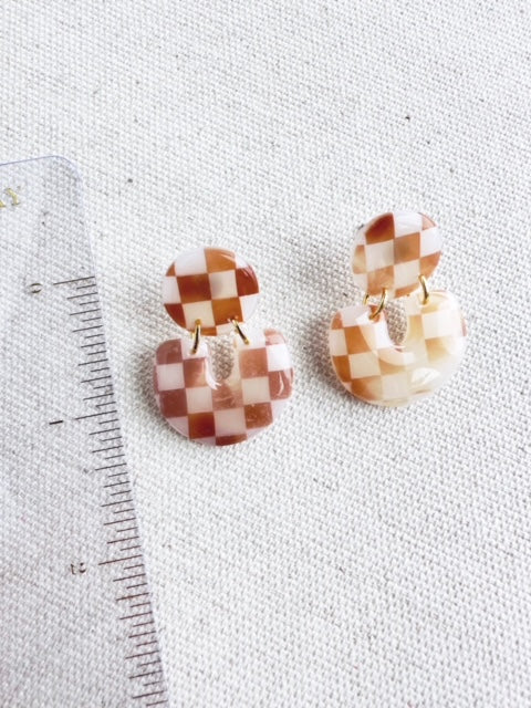 Checkered Tortoise Shell Dangle Earrings